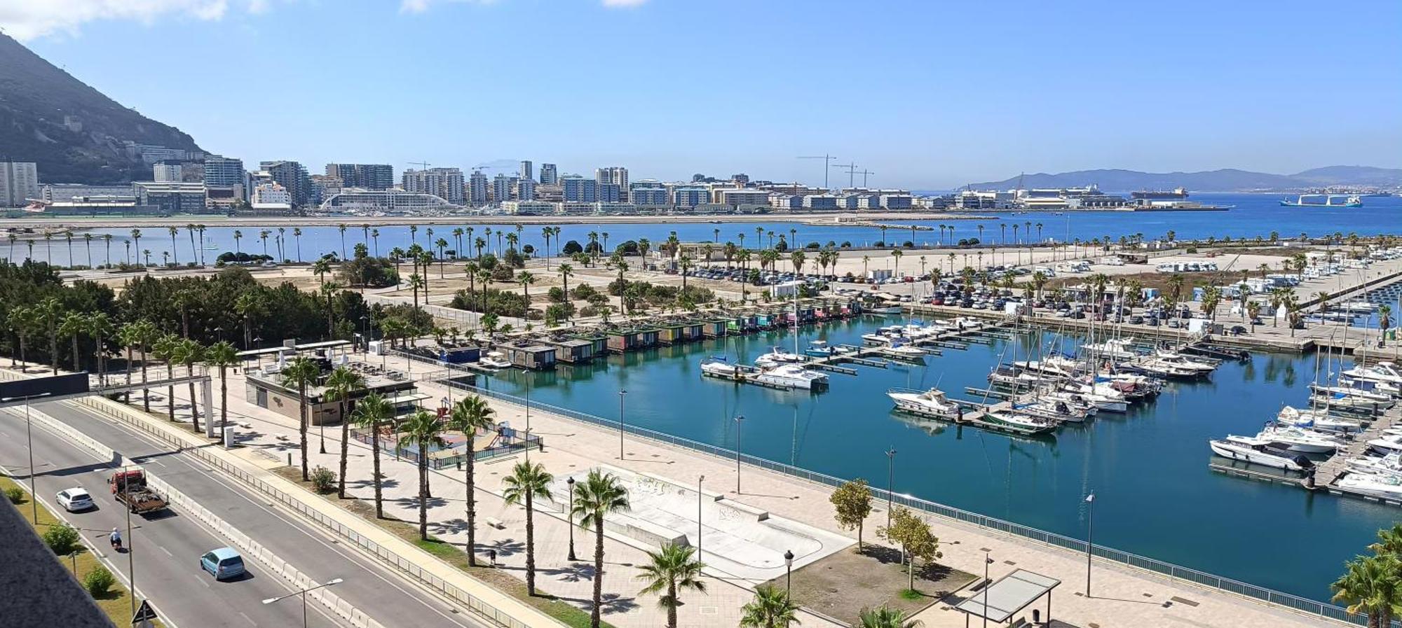 Hotel Ohtels Campo De Gibraltar La Línea de la Concepción Exterior foto