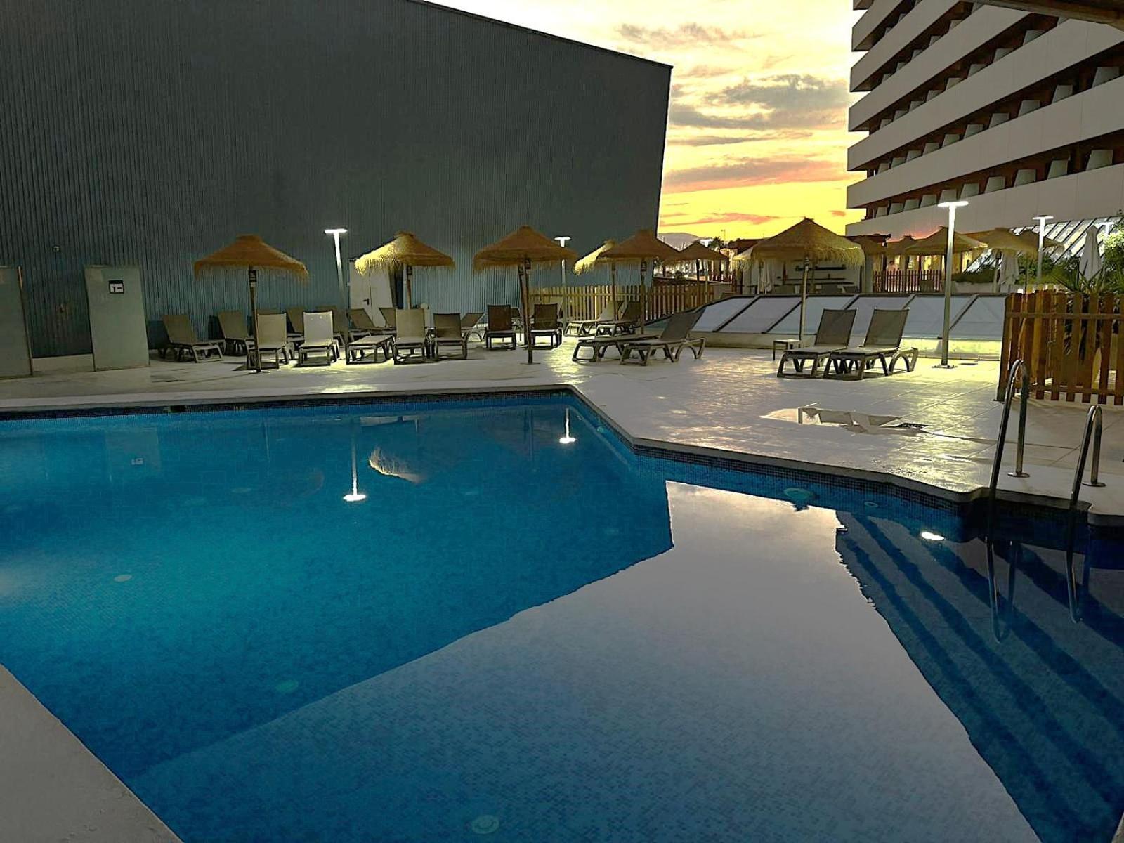 Hotel Ohtels Campo De Gibraltar La Línea de la Concepción Exterior foto